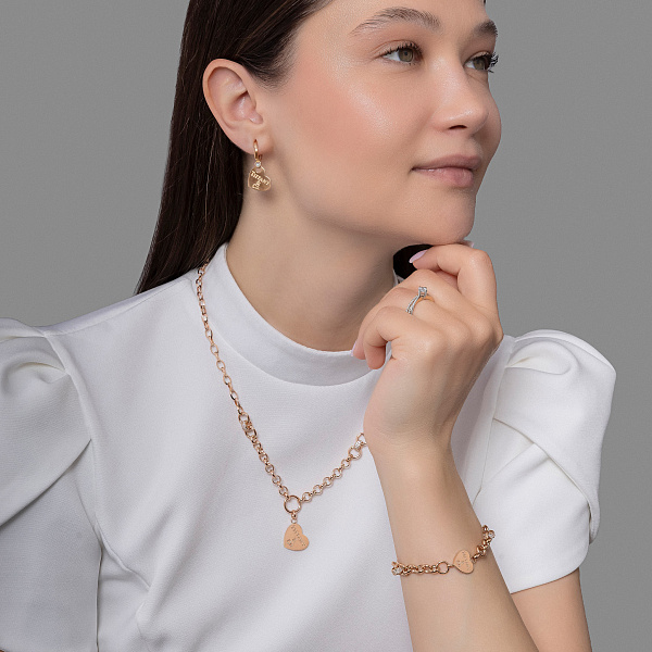 Золотое кольцо с фианитами (арт. 140497) – изображение 4