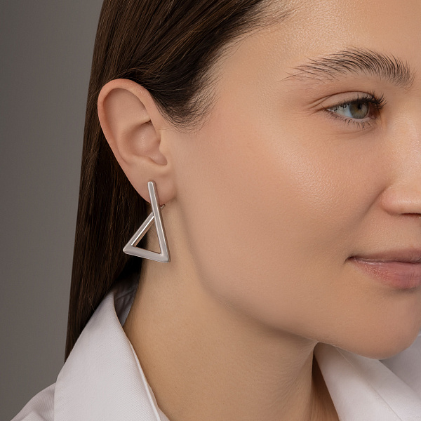 Серебряные серьги-пусеты без камней (арт. 7518/7285) – изображение 3